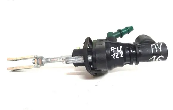 Toyota Avensis T270 Clutch master cylinder 3142002051C