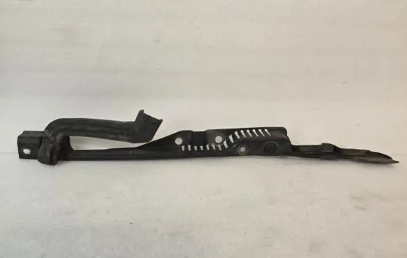 Volvo V60 Engine bonnet/hood lock trim molding 31479546