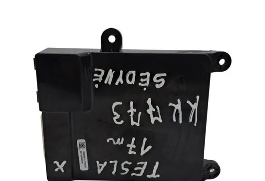 Tesla Model X Seat control module 105406910F