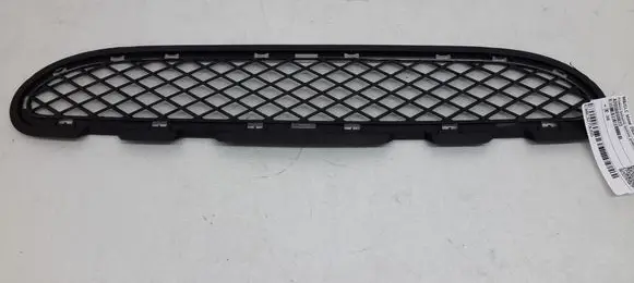 Mercedes-Benz CLC CL203 Front bumper lower grill A2038850823
