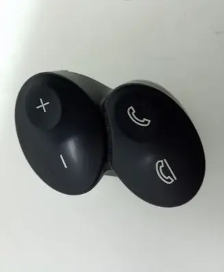 Steering wheel buttons/switches