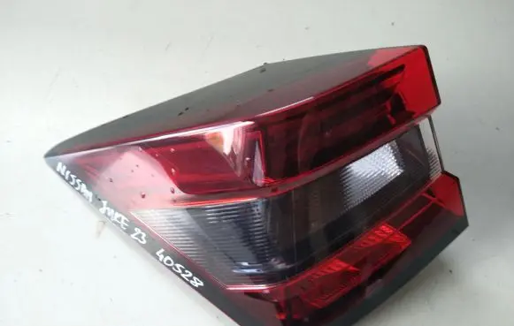 Nissan Juke II F16 Rear/tail lights 265556PA18 2VA01435201