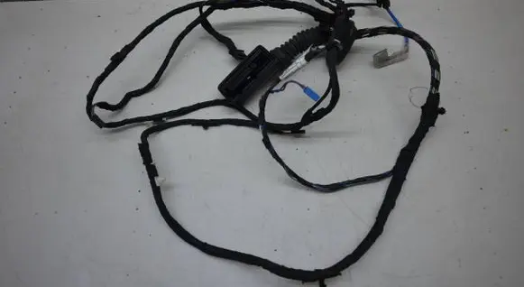 BMW 4 F36 Gran coupe Front door wiring loom 9325896