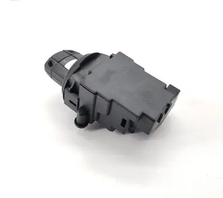 BMW 5 E60 E61 Ignition lock 695472211 10862510