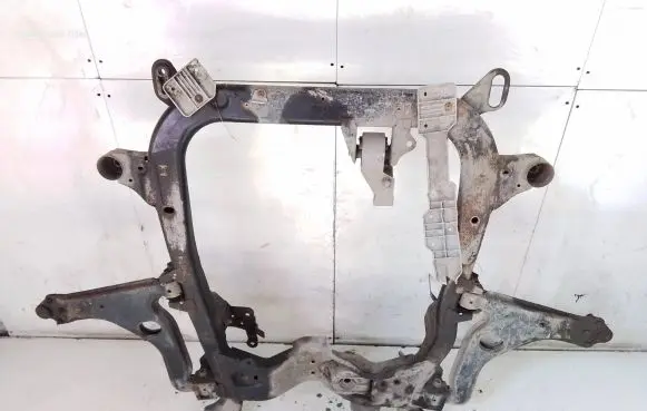 Opel Zafira B Front axle beam 