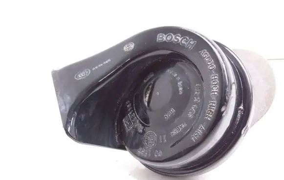 Skoda Octavia Mk2 (1Z) Horn signal A046466 703881157