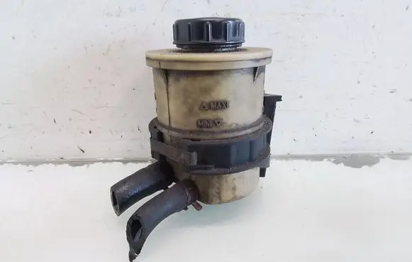 Power steering fluid tank/reservoir