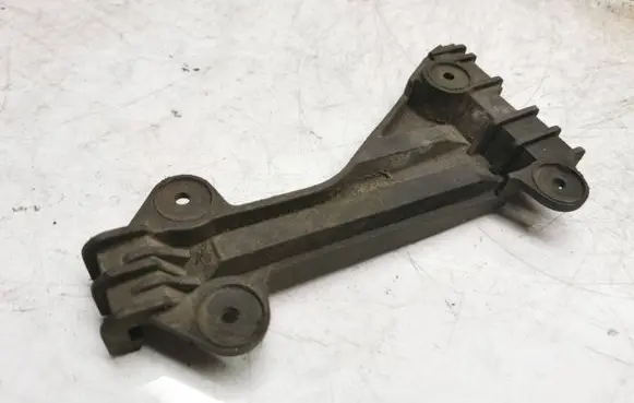 Audi A6 S6 C5 4B Front bumper mounting bracket 4A0807283A