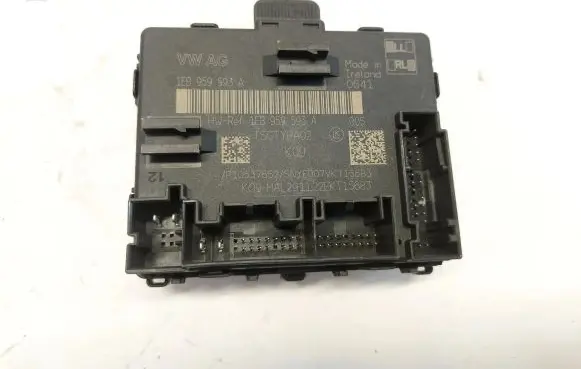 Skoda Enyaq iV Door control unit/module 1EB959593A