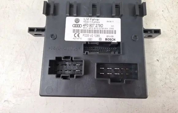 Audi Q7 4L Comfort/convenience module 4F0907279D