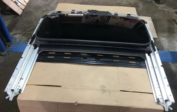 Sunroof set