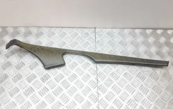 Mercedes-Benz E W211 Front door trim bar 204966