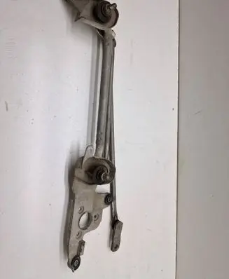 Mitsubishi Colt Front wiper linkage 