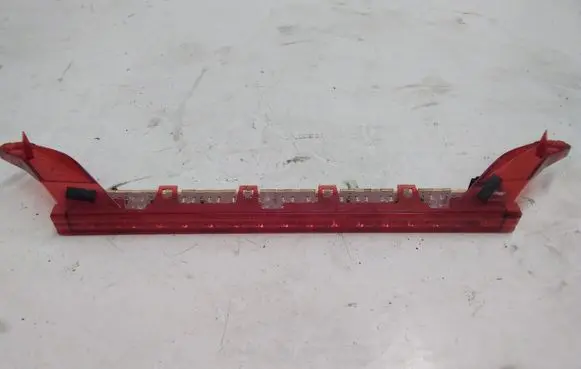 BMW 1 E81 E87 Third/center stoplight 2DA008957