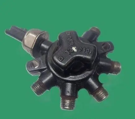 Ford Galaxy Fuel distributor 4M5Q9D280DB 1899051