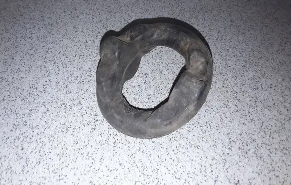 Muffler mount bracket/holder