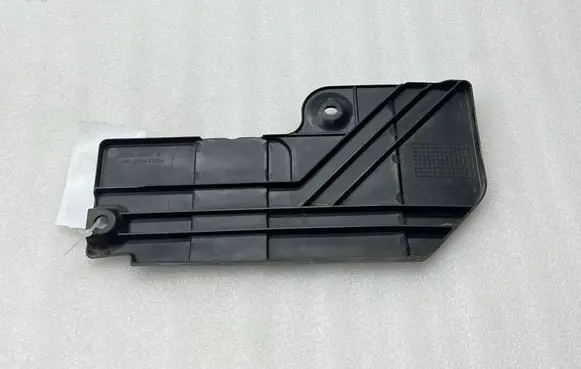 Suzuki Vitara (LY) Rear underbody cover/under tray 7281454P0