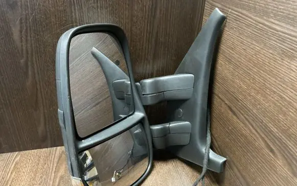 Iveco Daily 4th gen Front door electric wing mirror 5802031845 Z9010413R