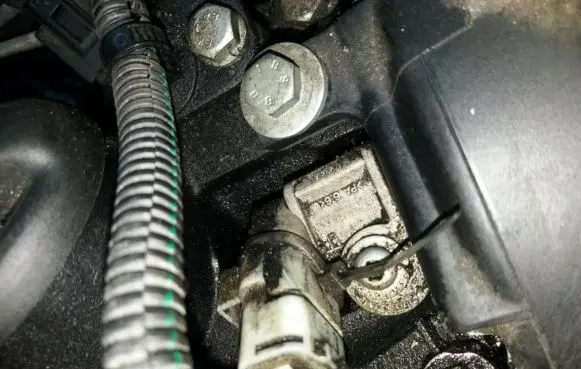 Peugeot Partner Camshaft position sensor 9628559980