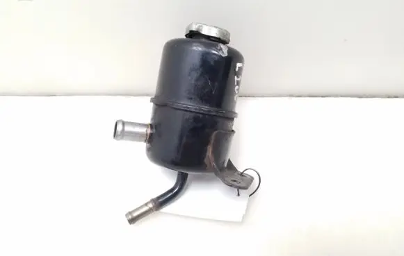 Mitsubishi L200 Power steering fluid tank/reservoir