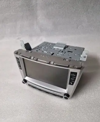 Hyundai Genesis Radio/CD/DVD/GPS head unit 965602M100S4 965602M100 965602M100AMS
