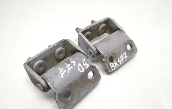 Hyundai Santa Fe Tailgate/trunk/boot hinge
