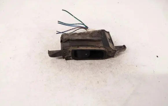 Subaru Legacy Electric window control switch