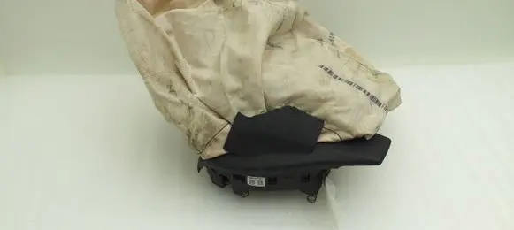 Nissan Qashqai Steering wheel airbag 985104EA1A 34154250B