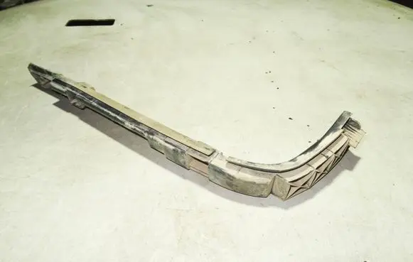 Volkswagen Multivan T4 Rear bumper mounting bracket 7D0807393