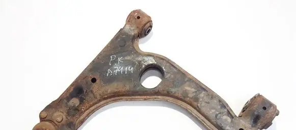 Opel Zafira A Front lower control arm/wishbone