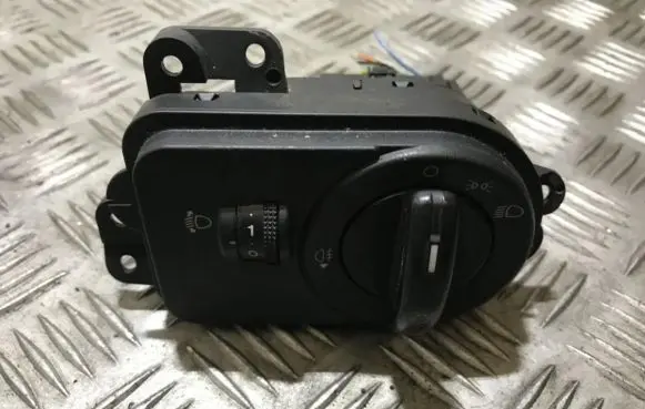 Ford Fusion Light switch 2s6t13a024bc 2s6t-13a024-bc