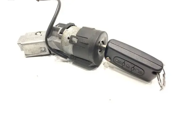 Citroen C4 Grand Picasso Ignition lock 9663123380