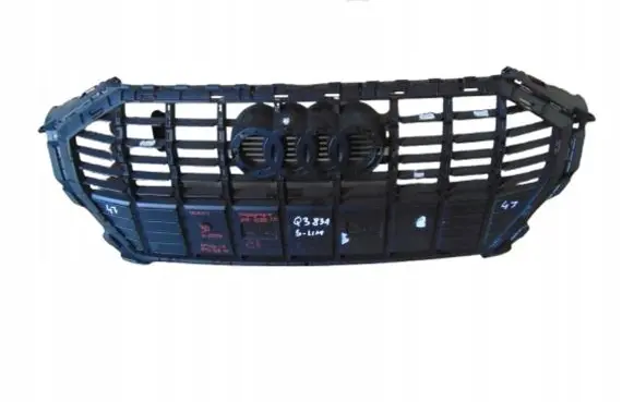 Audi Q3 F3 Front bumper upper radiator grill 83A853651