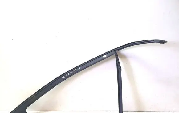 Mercedes-Benz GLA W156 X156 Other front door trim element A1567250125