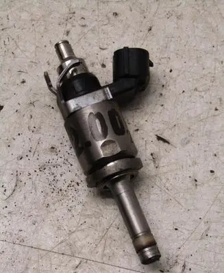 Mazda CX-3 Fuel injectors set PE0113250B