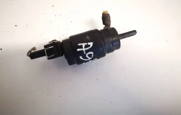 Volkswagen Transporter - Caravelle T4 Windscreen/windshield washer pump 1h5955651