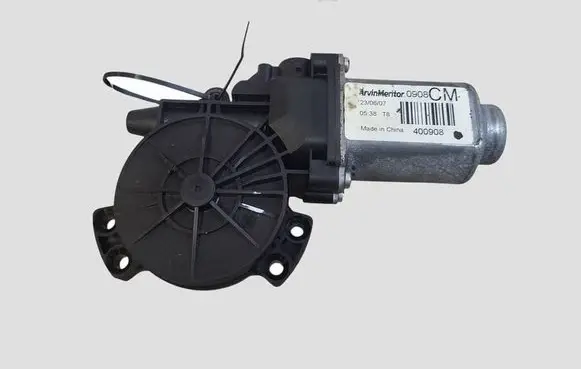 Hyundai Santa Fe Rear door window regulator motor 400908