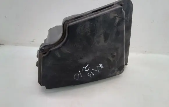 Mercedes-Benz E W210 Fuse box cover 2105400882