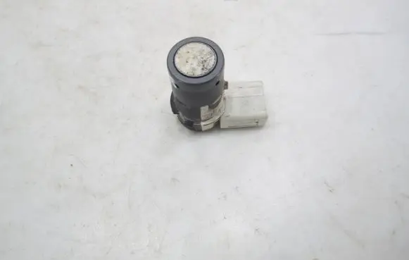Audi A6 S6 C6 4F Parking PDC sensor 7H0919275