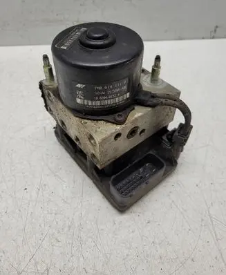 Volkswagen Sharan ABS Pump 7M0614111P