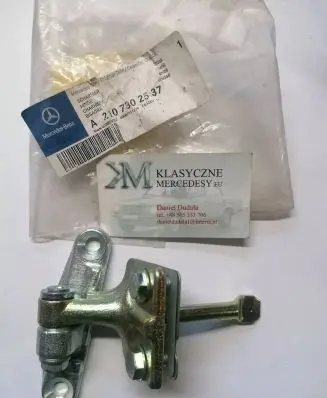 Mercedes-Benz E W210 Rear door hinge set 2107302537