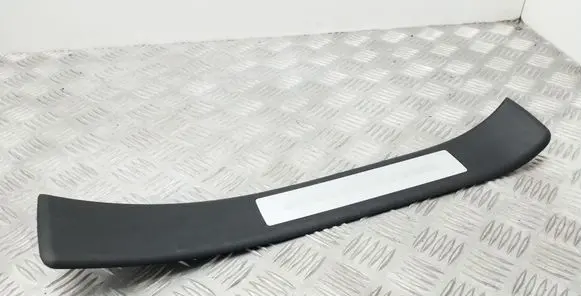 Seat Exeo (3R) Rear sill trim cover 8E0853376P