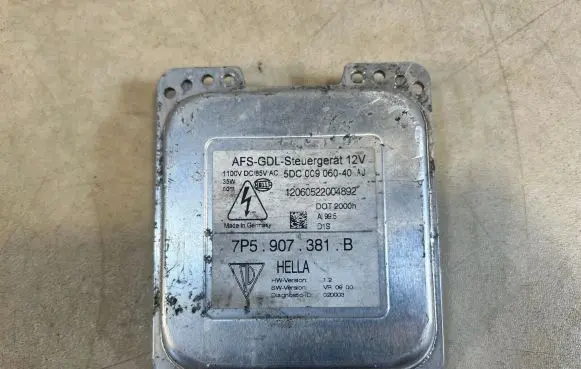Mercedes-Benz G W461 W463 1st Gen Xenon control unit/module 5DC00906040AJ