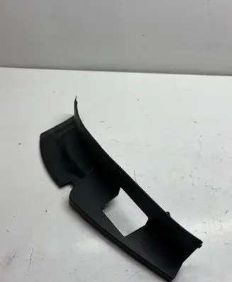 Infiniti FX Rear light trim 85075CG000