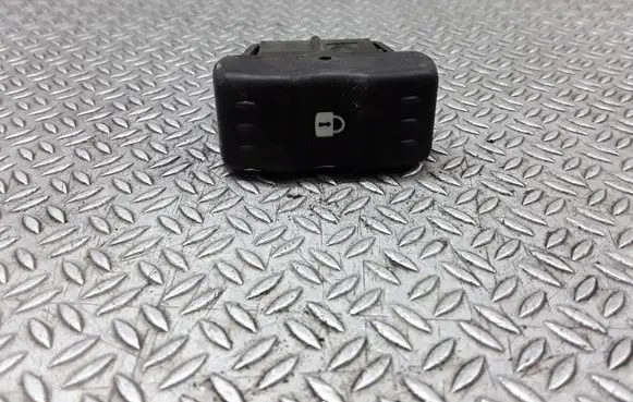 Dacia Logan I Central locking switch button 