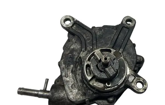 Toyota Avensis T270 Vacuum pump 23020783
