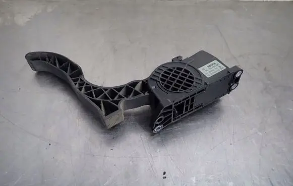 Skoda Roomster (5J) Accelerator throttle pedal 6Q1721503H