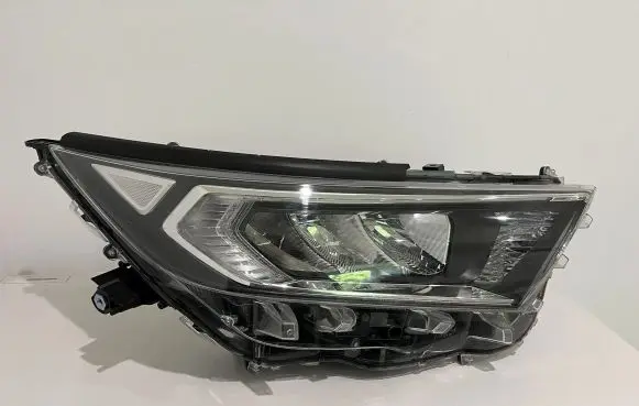 Toyota RAV 4 (XA50) Headlight/headlamp