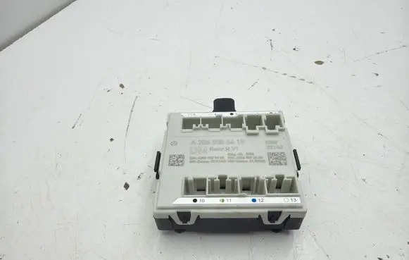 Mercedes-Benz C W206 Door central lock control unit/module A2069006419