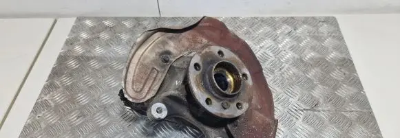 BMW X2 F39 Front wheel hub
